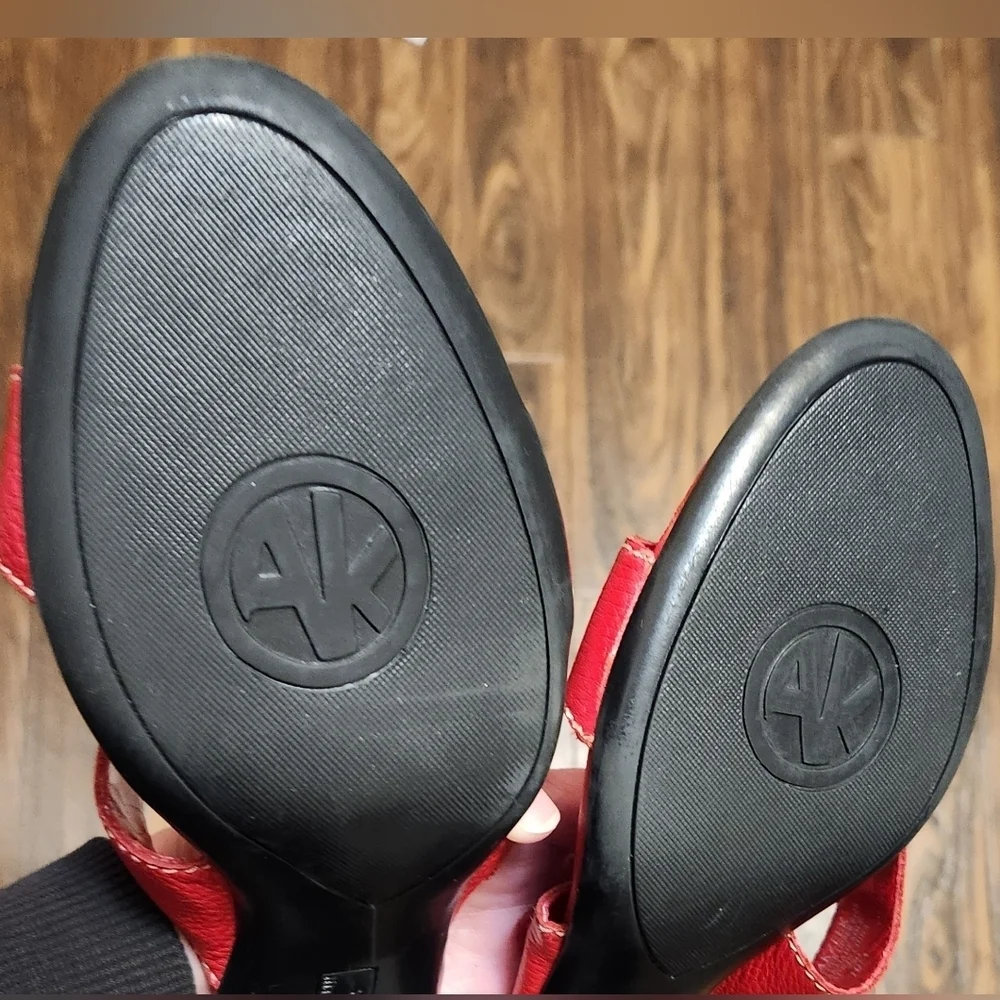 Anne Klein Red Leather iflex Monogram Bold Buckle Heels Sandals Size 10